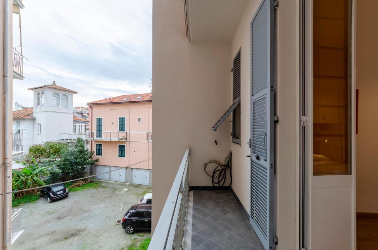 Joivy Apt For 4, Metres From Beach, In سيستري ليفانتي المظهر الخارجي الصورة
